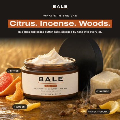 What's in the jar: Citrus. Incense. Dry woods.