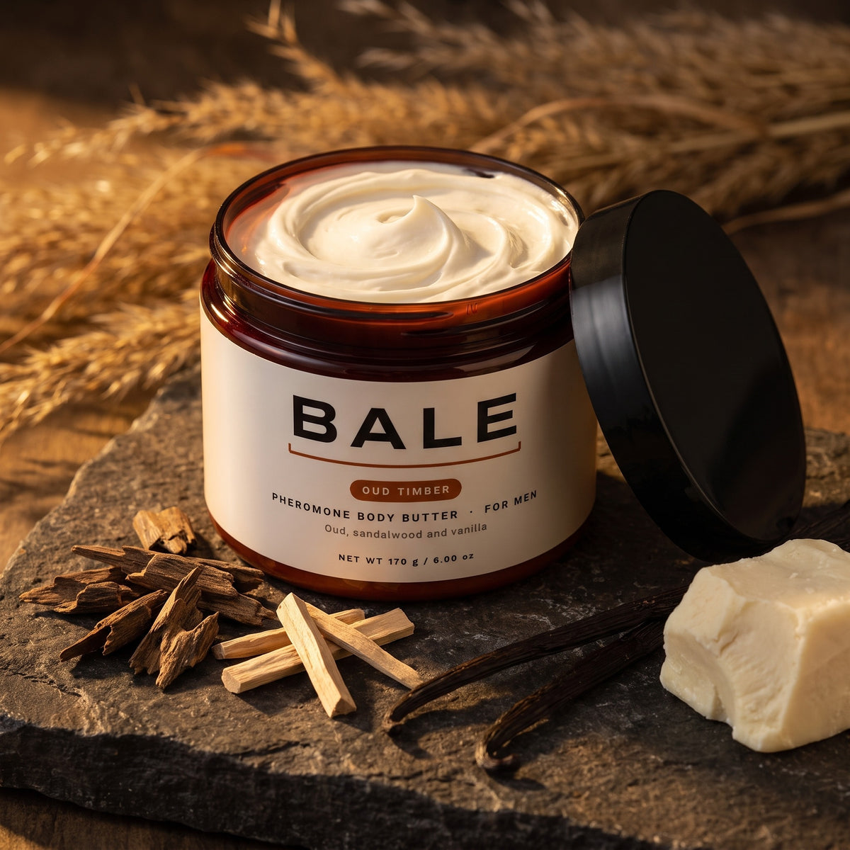 Oud Timber with its ingredients